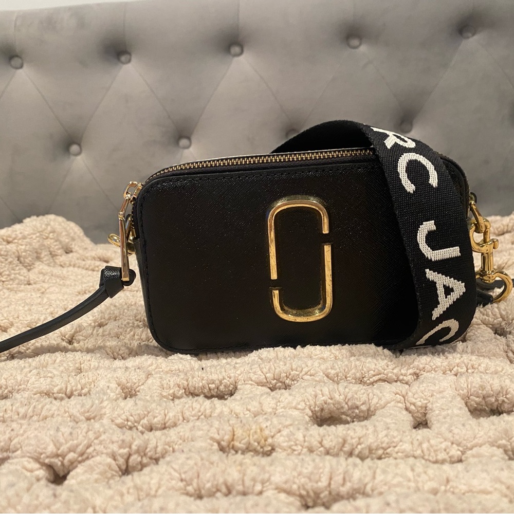 Marc Jacobs Snapshot Crossbody Bag